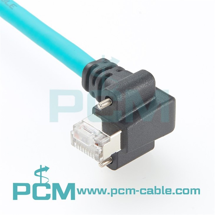 Flexible GigE Ethernet Cable with Right Angle and Vertical Screw Lock for Vision Systems